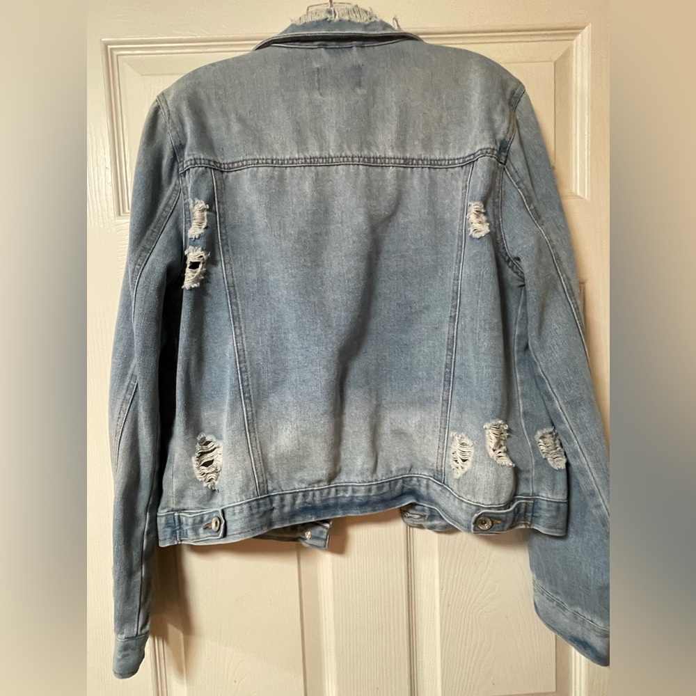 CISONO Denim Collection Distressed Light Wash Jean Jacket Size XL - Picture 8 of 9